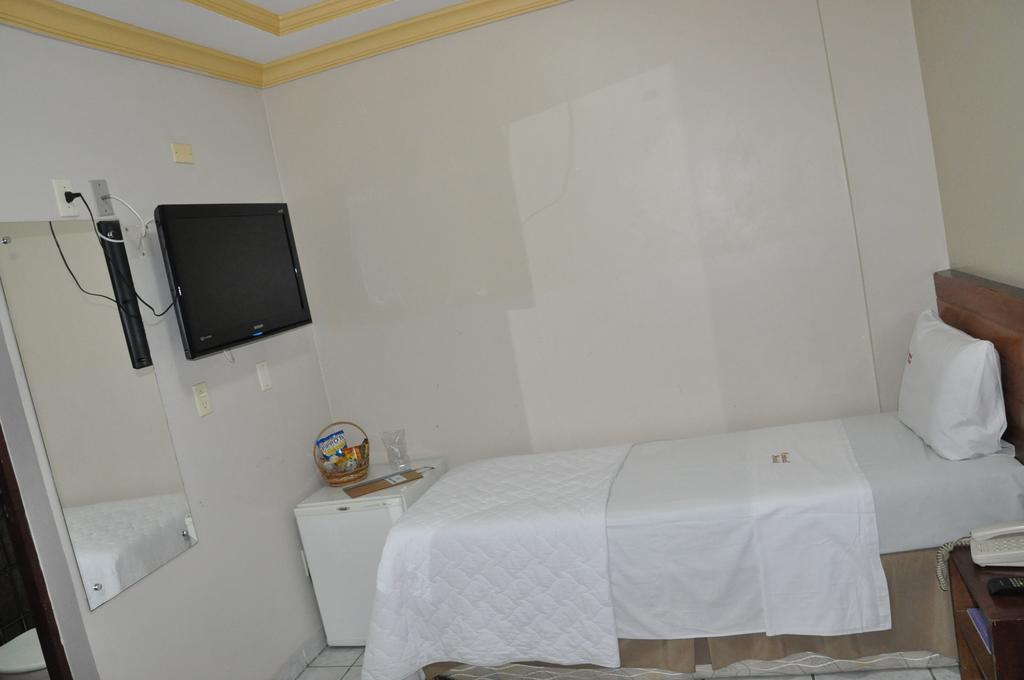 קמפינה גראנדה Hotel Central חדר תמונה